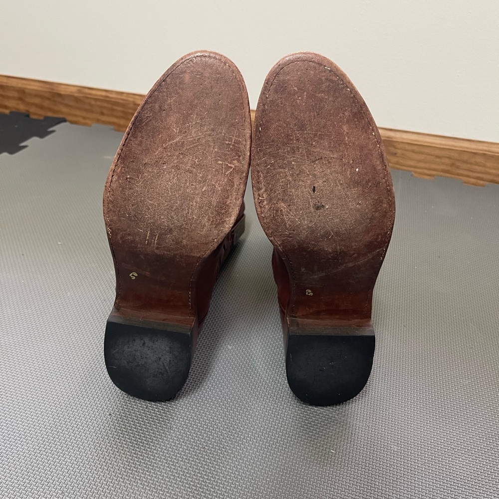 Lucchese Roper Round Toe Boots - Picture 15 of 16